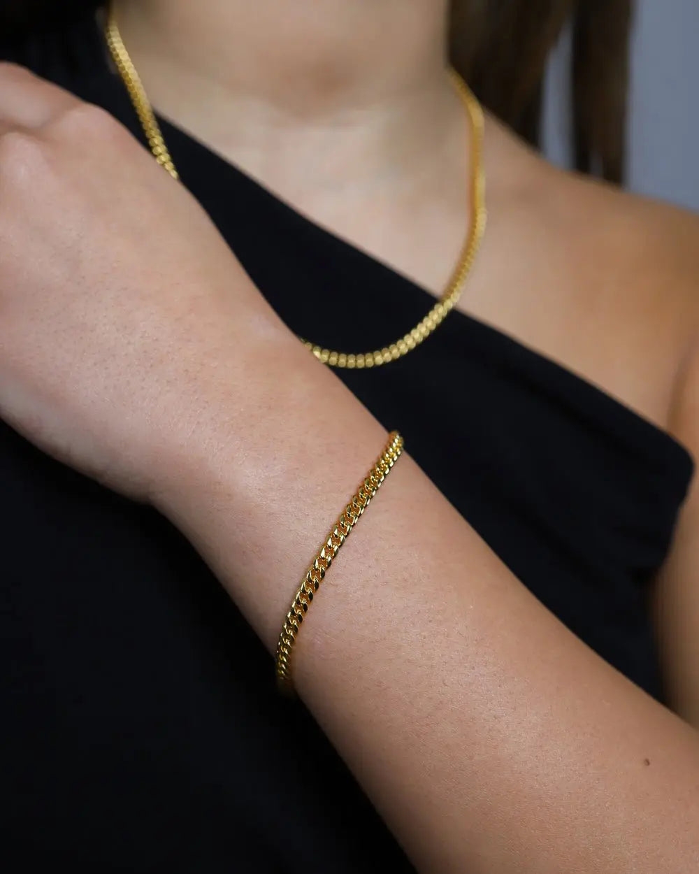 CLEAN CUBANA BRACELET. - 4MM 18K GOLD - Goodiefetch