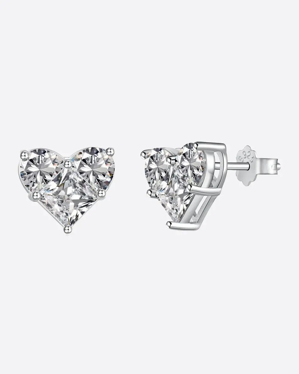 DAZZLING HEART STUDS 925. - WHITE GOLD - Goodiefetch