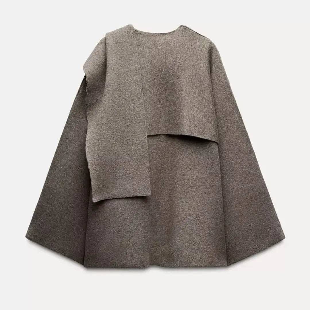 Elif | Viral Cape Coat Goodiefetch