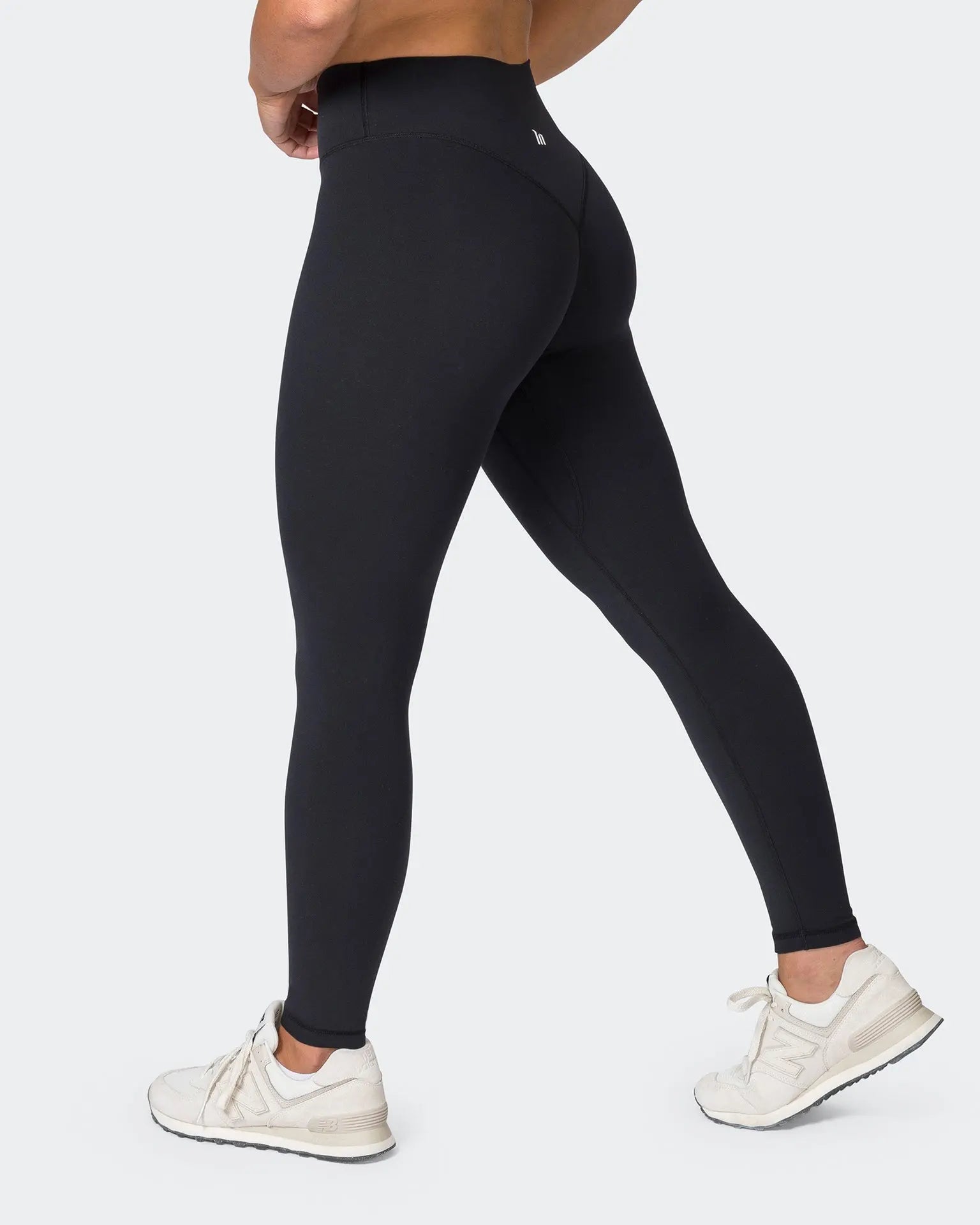 Liberty Zero Rise Ankle Length Leggings - Black - Goodiefetch