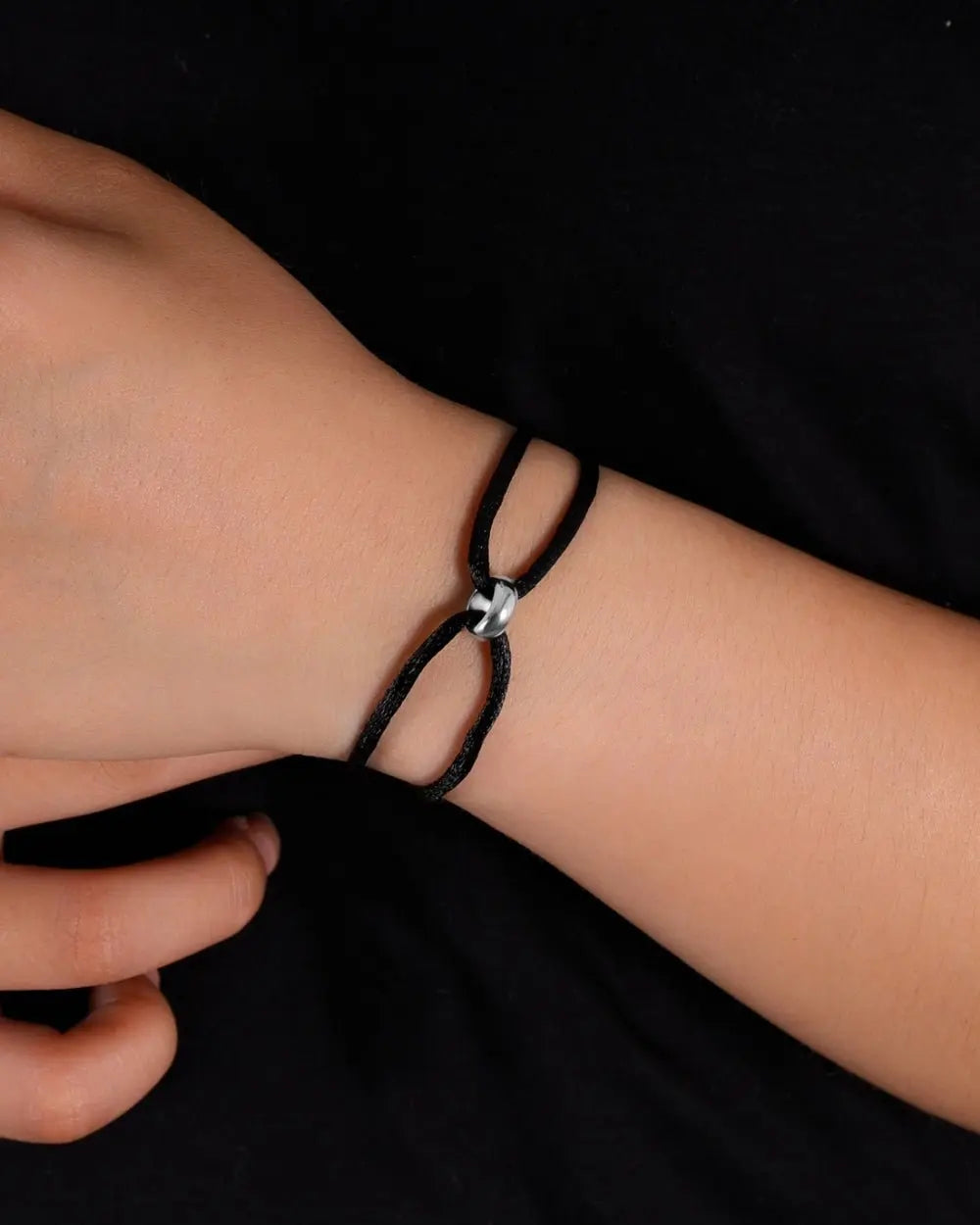 MINIMAL CORD BRACELET. - WHITE GOLD - Goodiefetch