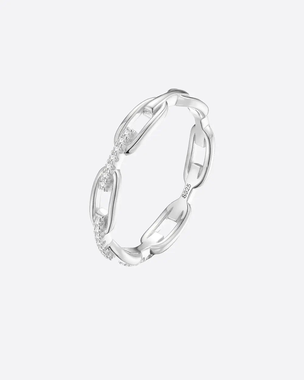 MOISSANITE ICED CHAIN RING. - WHITE GOLD - Goodiefetch