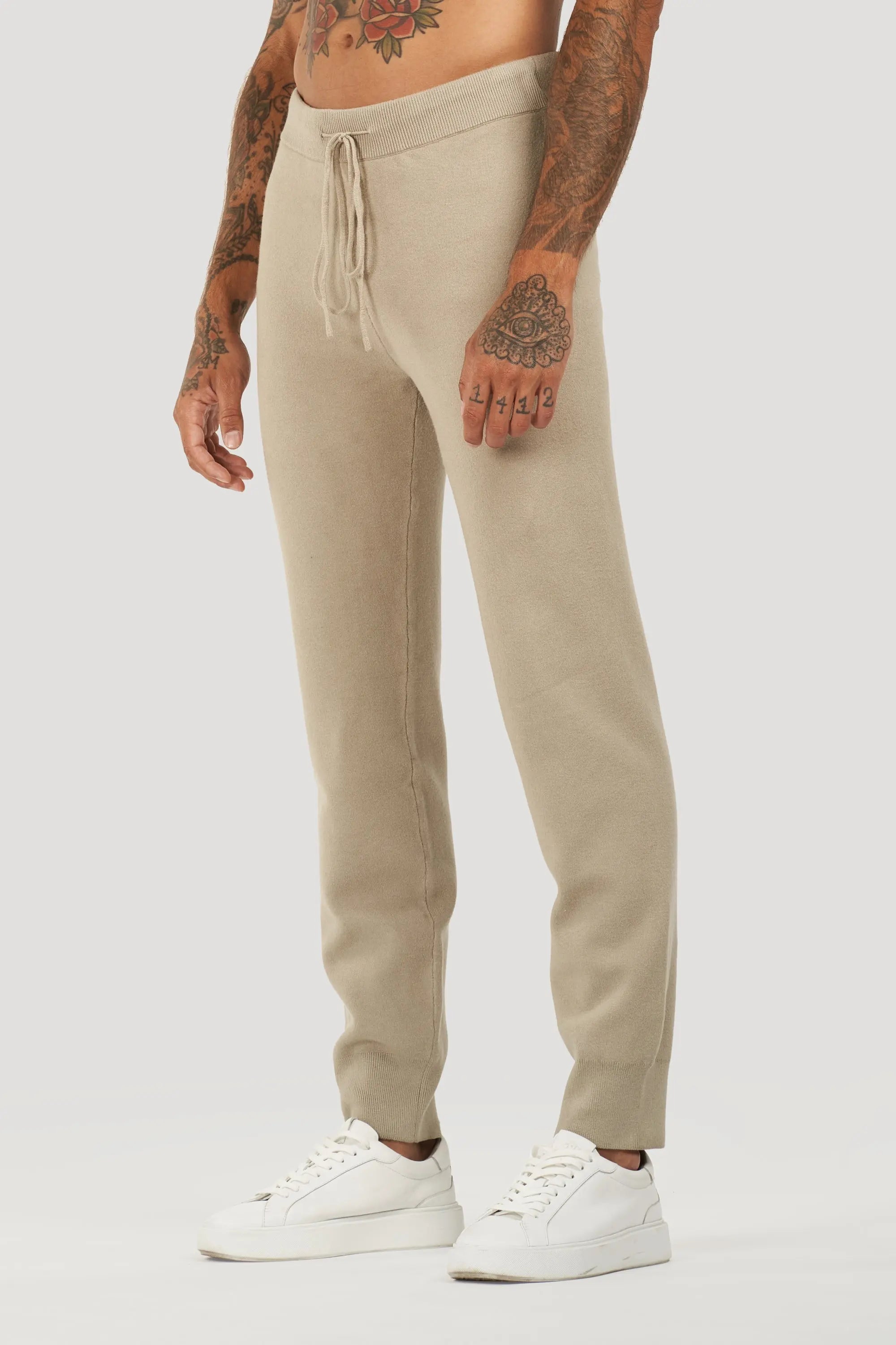 THE ELITE CASHMERE JOGGER Goodiefetch