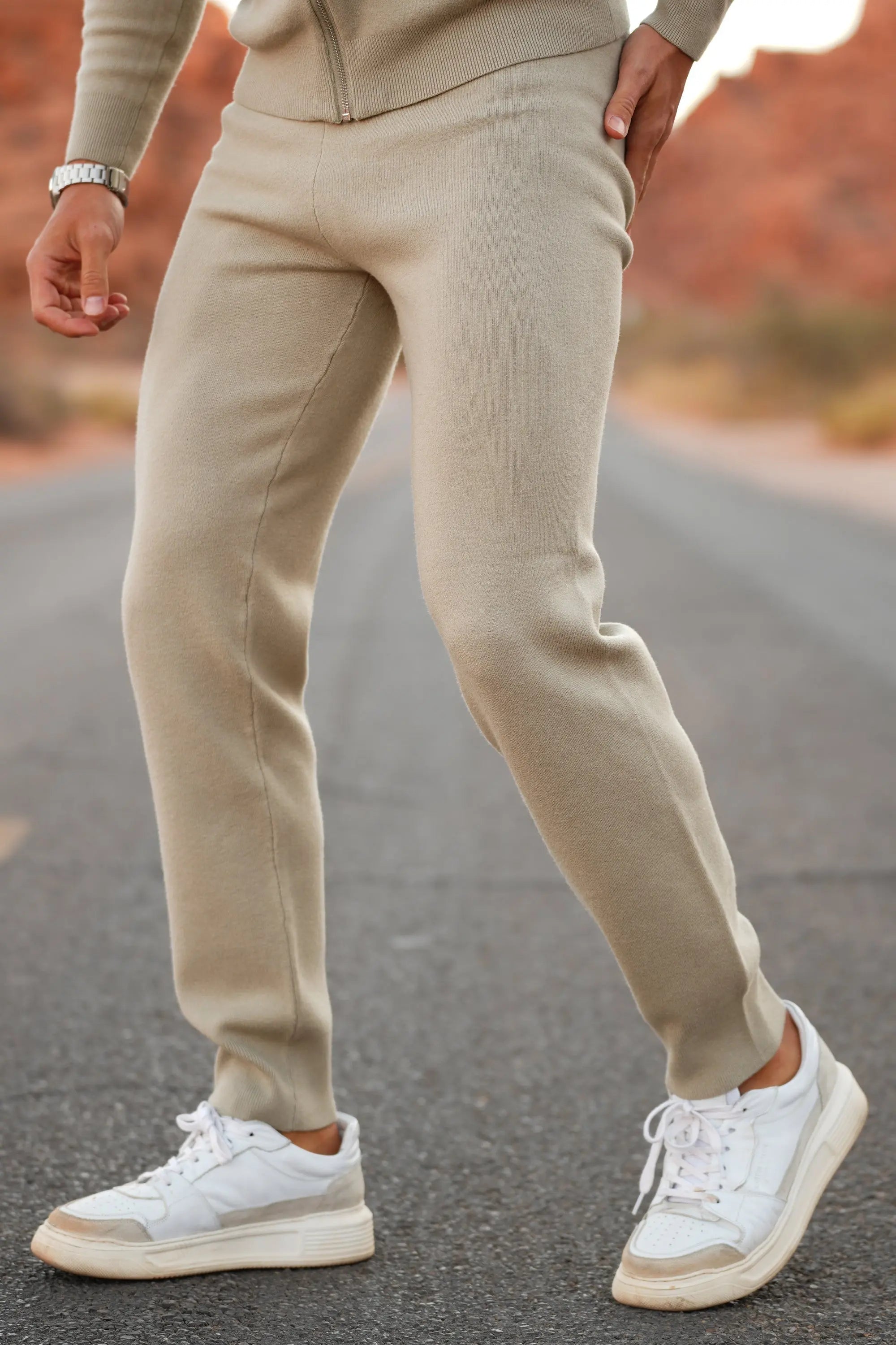 THE ELITE CASHMERE JOGGER Goodiefetch